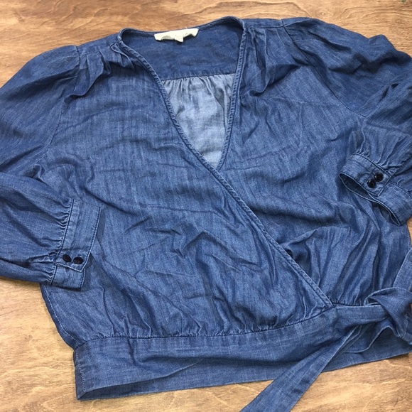 Madewell size xxsmall blue chambray wrap top - Picture 4 of 9
